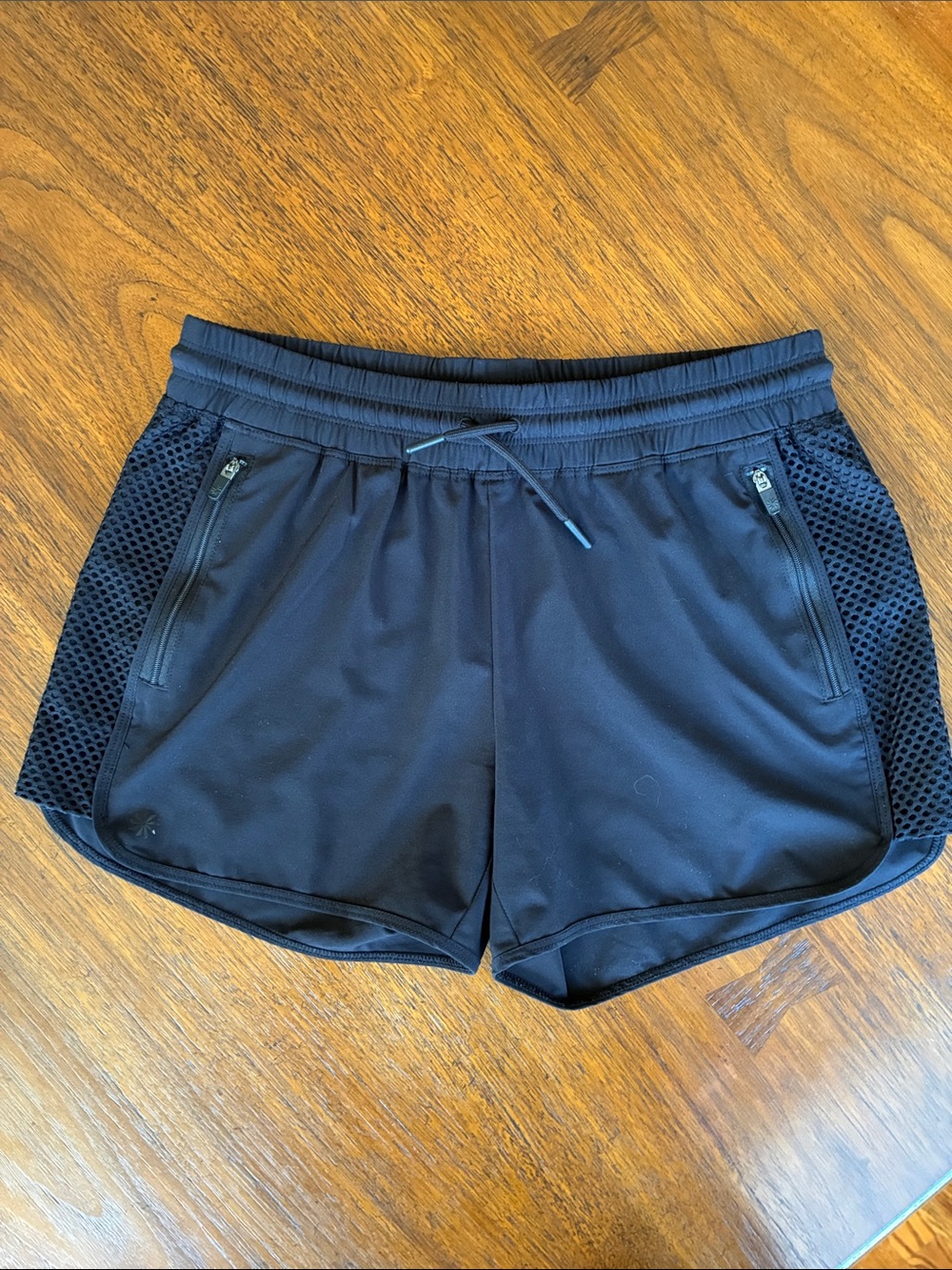 Athleta Girl All Play 3” shorts Black Size XXL/16